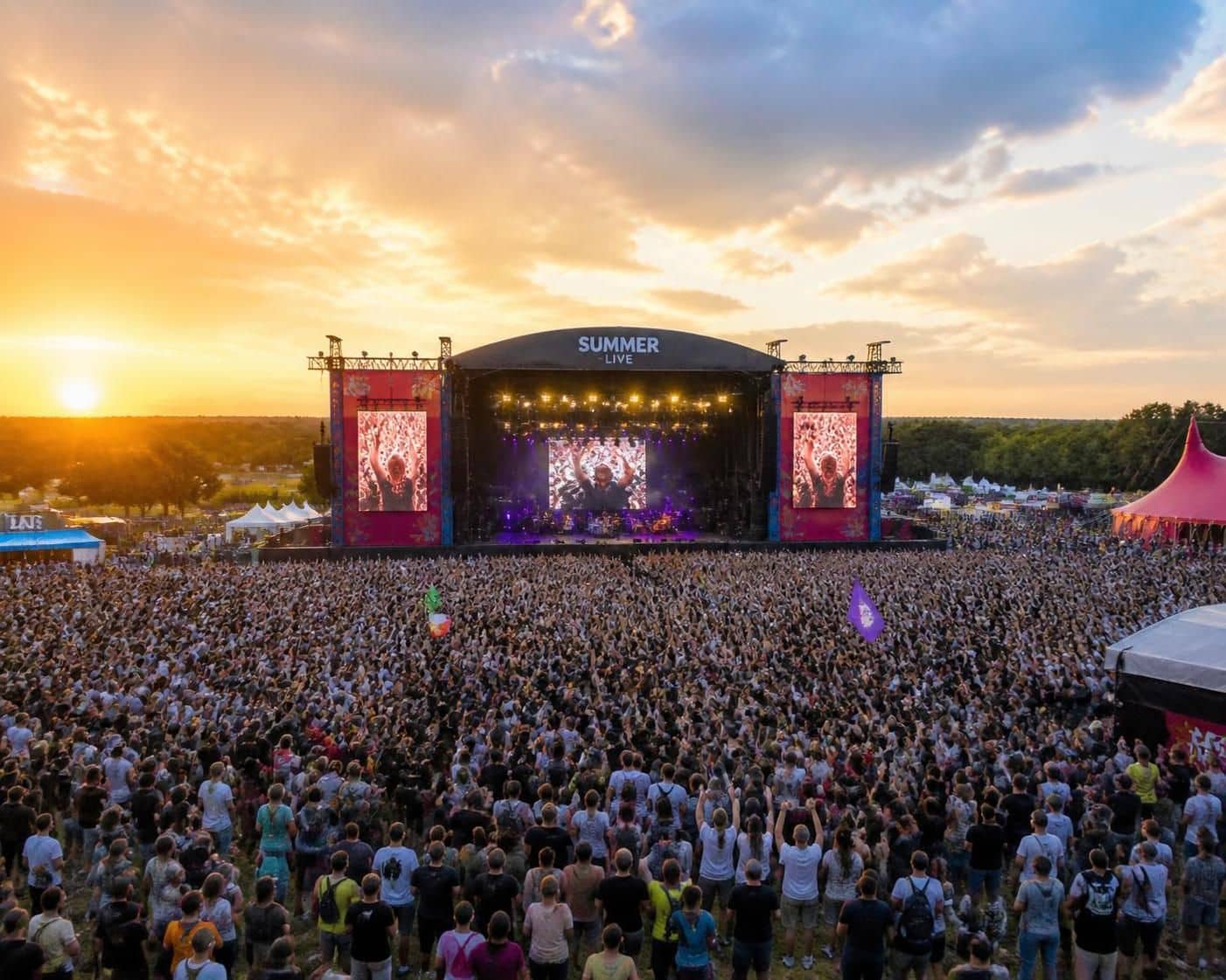 d&eacute;couvrez les festivals incontournables de cette ann&eacute;e &agrave; ne surtout pas manquer, entre musique, culture et traditions pour tous les go&ucirc;ts.